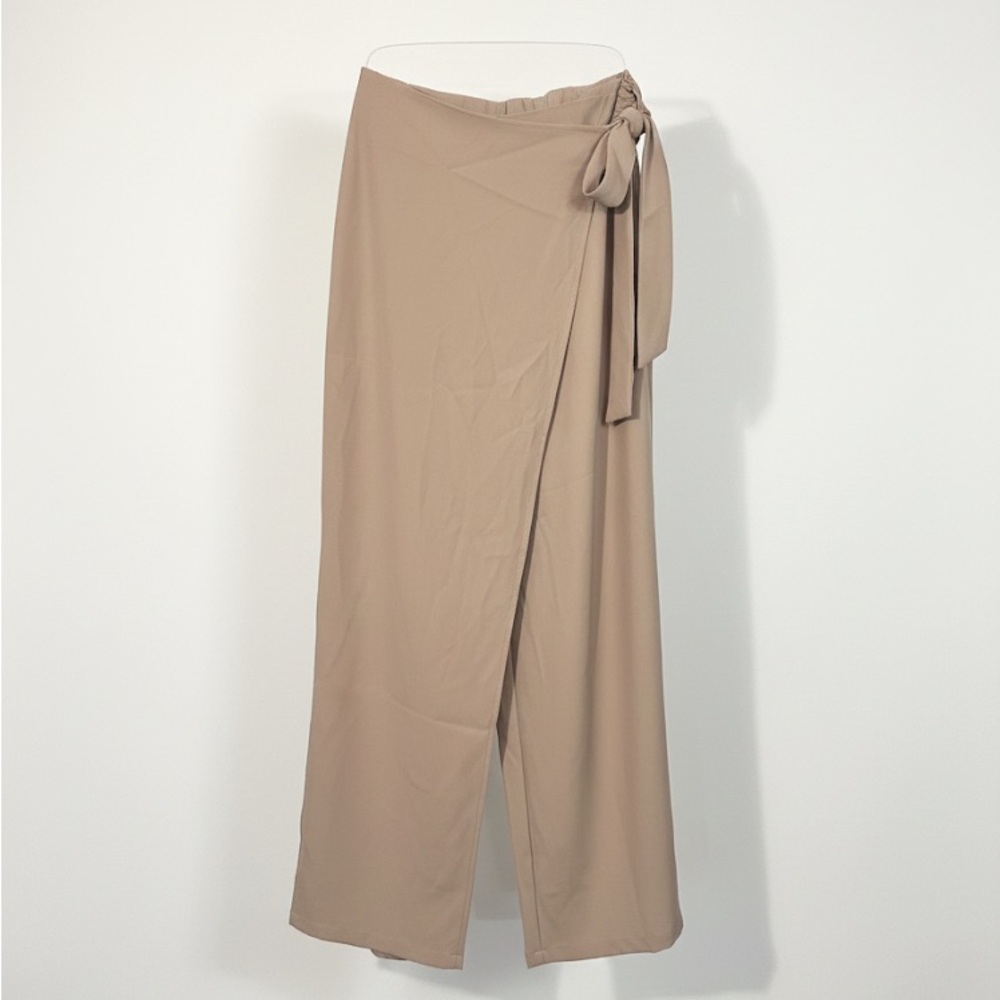 HALARA Beige Wrap Straight Leg Pants